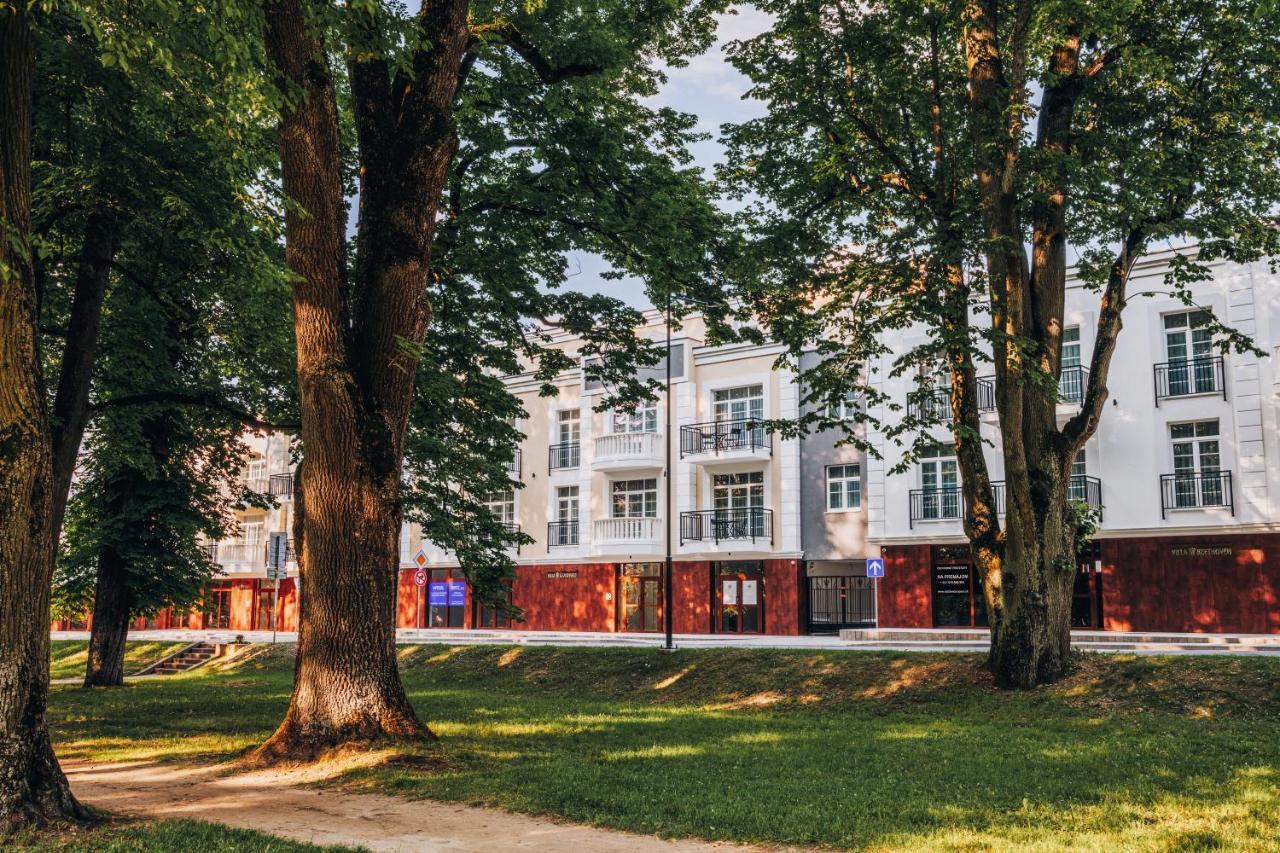 Rezidencia Opera Apartment Turcianske Teplice Luaran gambar