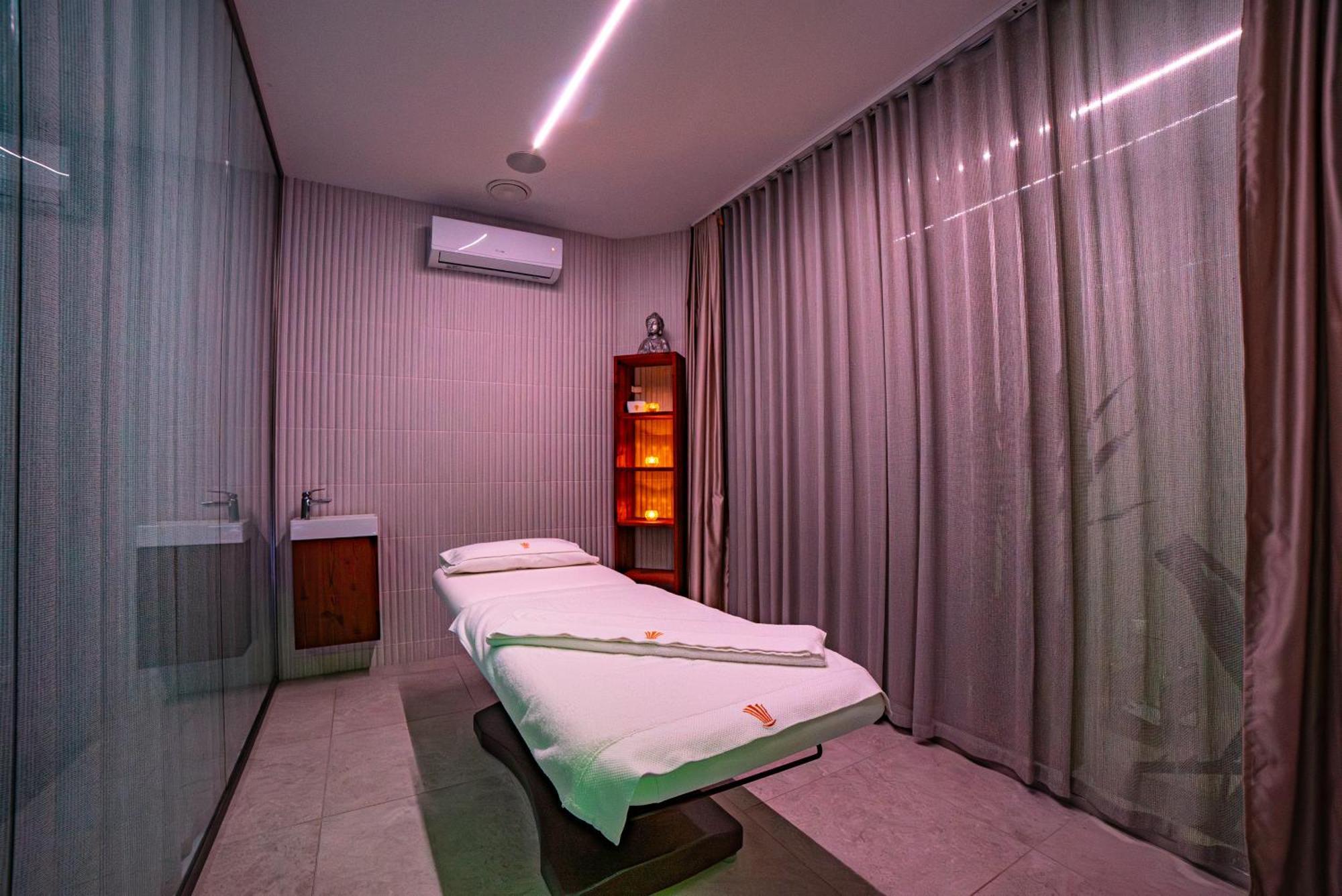 Rezidencia Opera Apartment Turcianske Teplice Luaran gambar